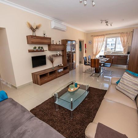 Francis Flats Modern Penthouse Διαμέρισμα Mellieħa Εξωτερικό φωτογραφία