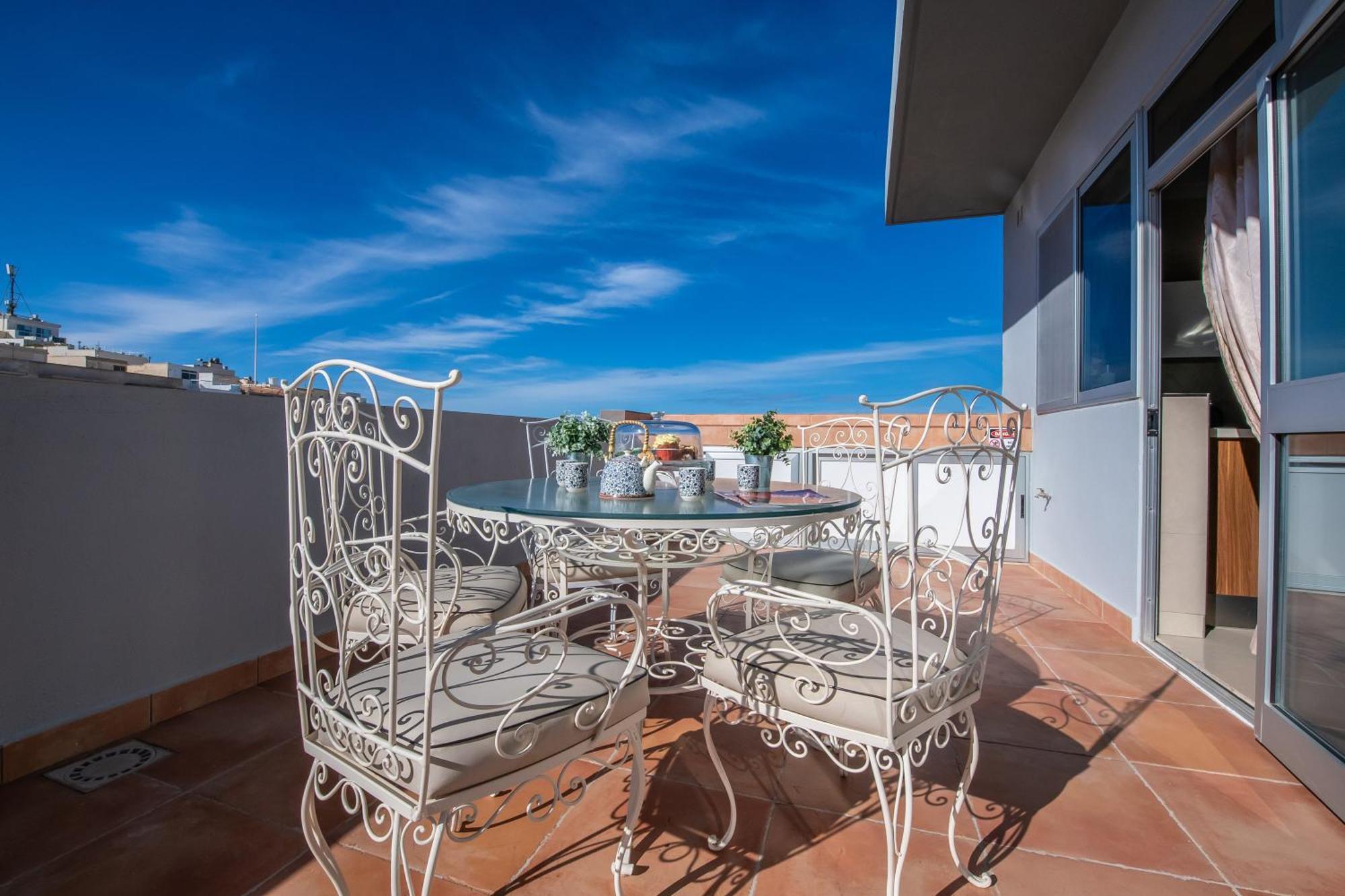 Francis Flats Modern Penthouse Διαμέρισμα Mellieħa Εξωτερικό φωτογραφία