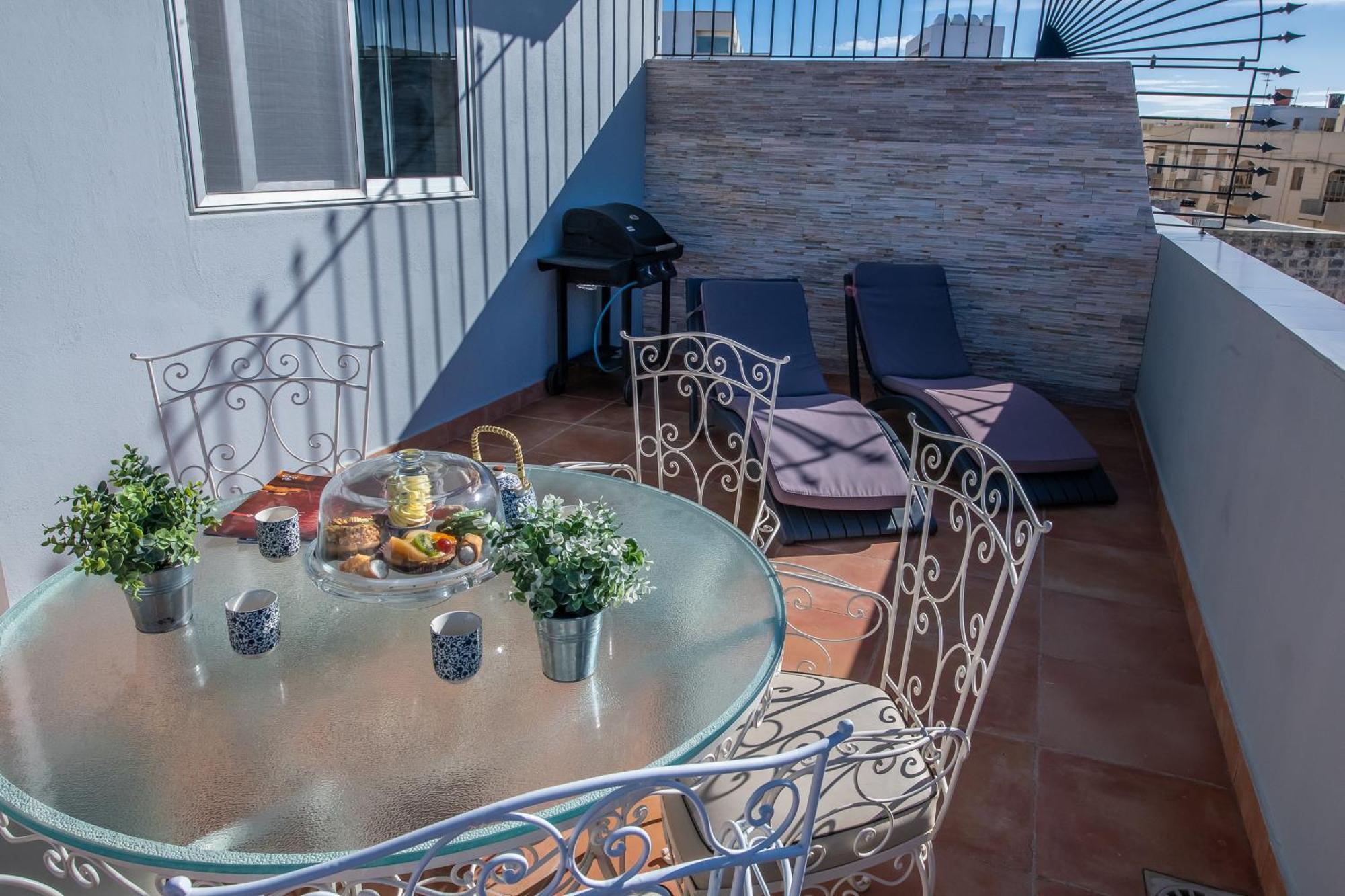 Francis Flats Modern Penthouse Διαμέρισμα Mellieħa Εξωτερικό φωτογραφία